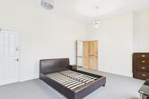 undefined, Room 4, Harley Street, Hull, HU2
