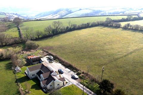 4 bedroom detached house for sale, Blaenycoed Road, Carmarthen, Carmarthenshire.