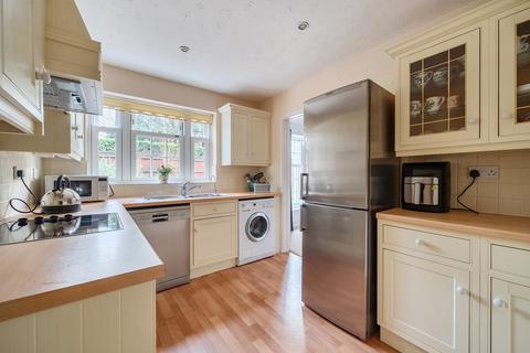 undefined, Bentinck Close, Gerrards Cross, Buckinghamshire
