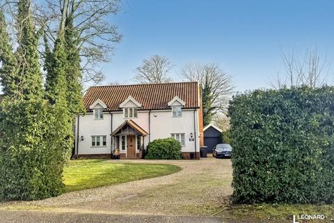4 bedroom detached house for sale, Shropham Road, Great Hockham, IP24