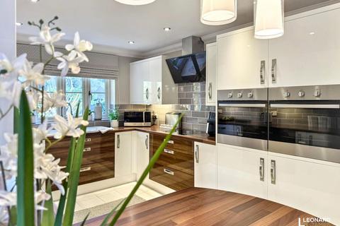 4 bedroom detached house for sale, Shropham Road, Great Hockham, IP24