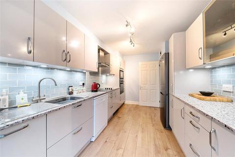 2 bedroom terraced house to rent, Mytchett Heath, Mytchett GU16