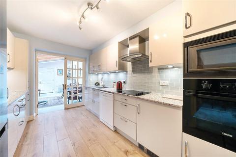 2 bedroom terraced house to rent, Mytchett Heath, Mytchett GU16