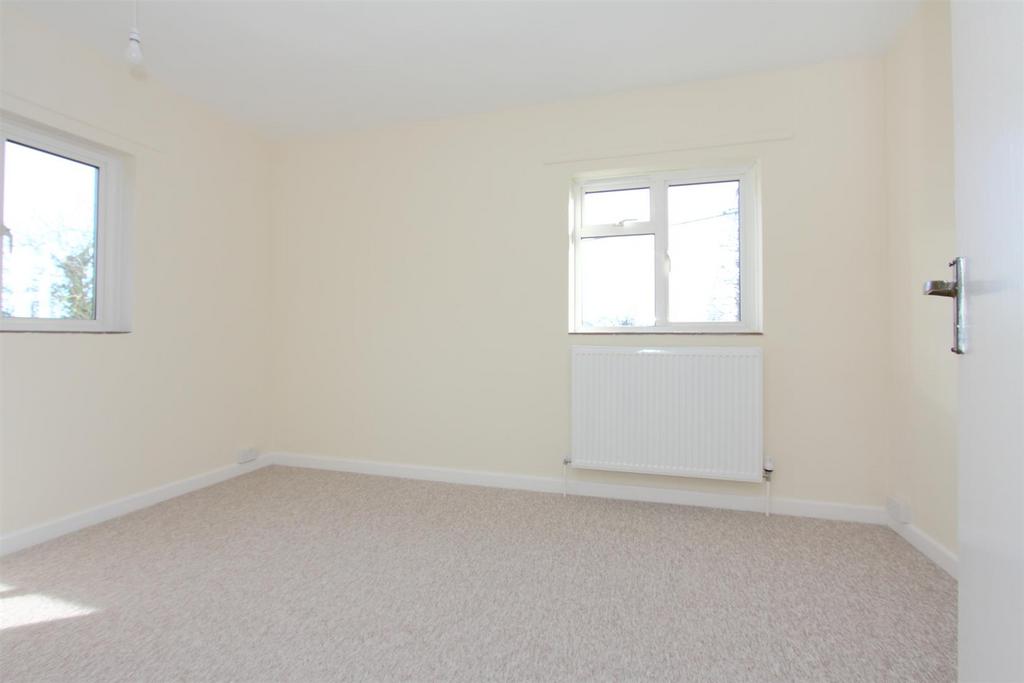 Vicarage sixpenny handley ph28.JPG