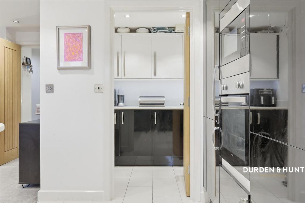 Chigwell Heights