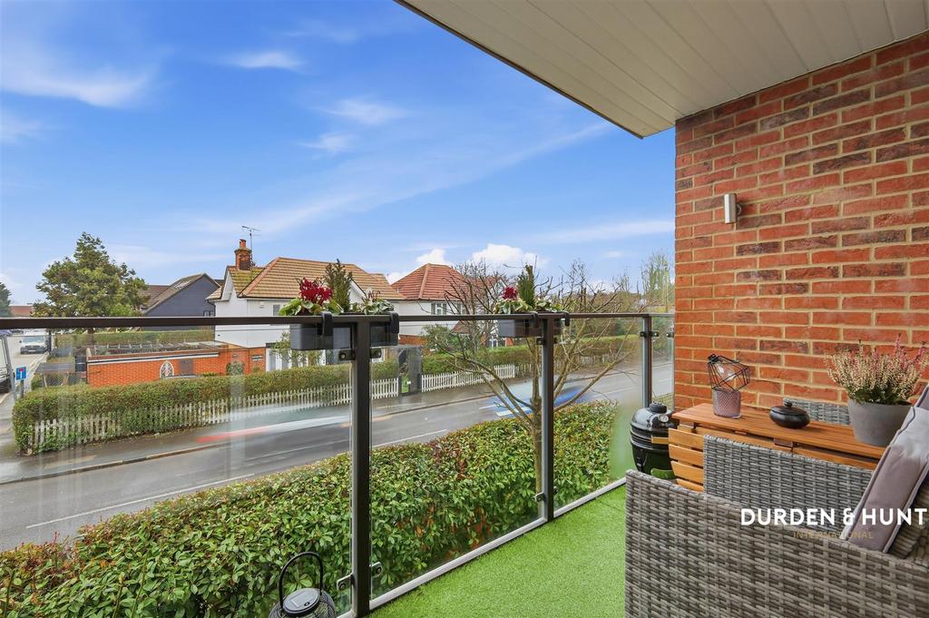 Chigwell Heights