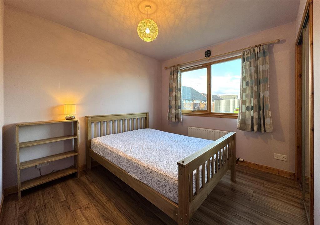 Bedroom 2.jpg