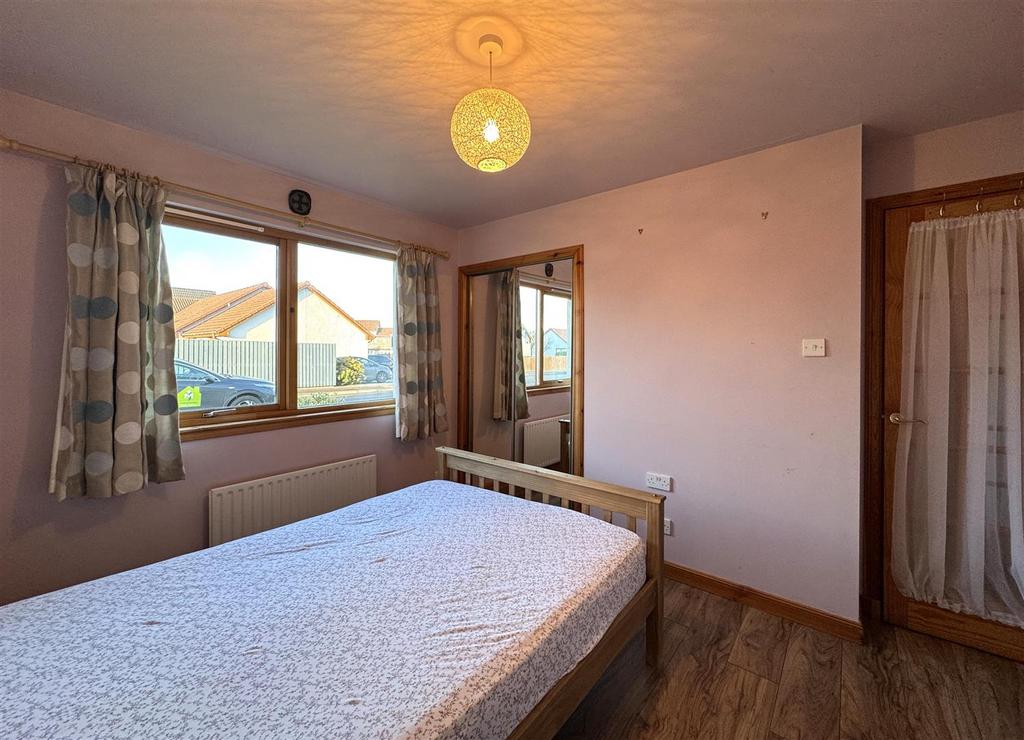 Bedroom 2.1.jpg