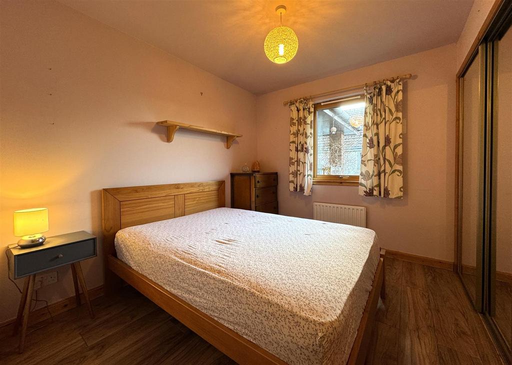 Bedroom 3.jpg