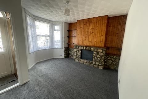 2 bedroom terraced house to rent, Granville Road, Sheerness ME12