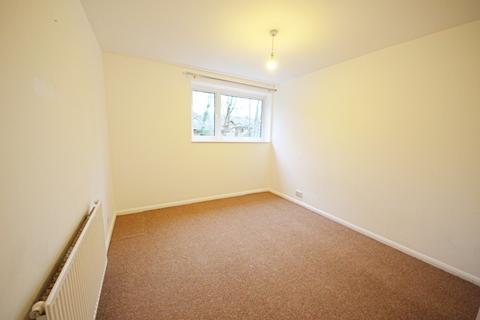2 bedroom flat to rent, Branksome Wood Road, Bournemouth,