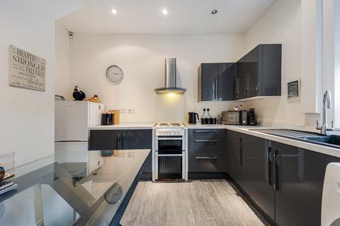 2 bedroom terraced house for sale, Queens Avenue, Bolton, BL7