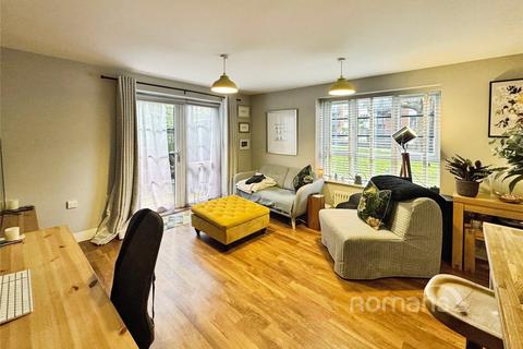 2 bedroom apartment for sale, Wallis Square, Farnborough, Hampshire