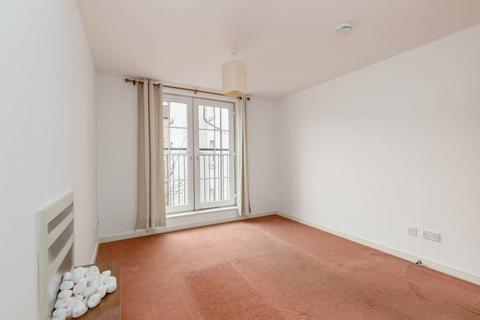 2 bedroom flat for sale, Giles Street, Edinburgh, Midlothian