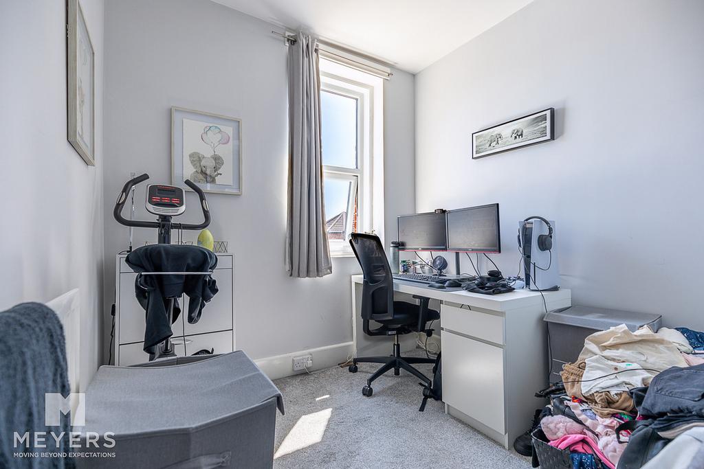 926a Wimborne Road, Bournemouth, BH9 2DH - View 5