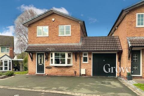 3 bedroom detached house for sale, Meadowcroft, Hagley