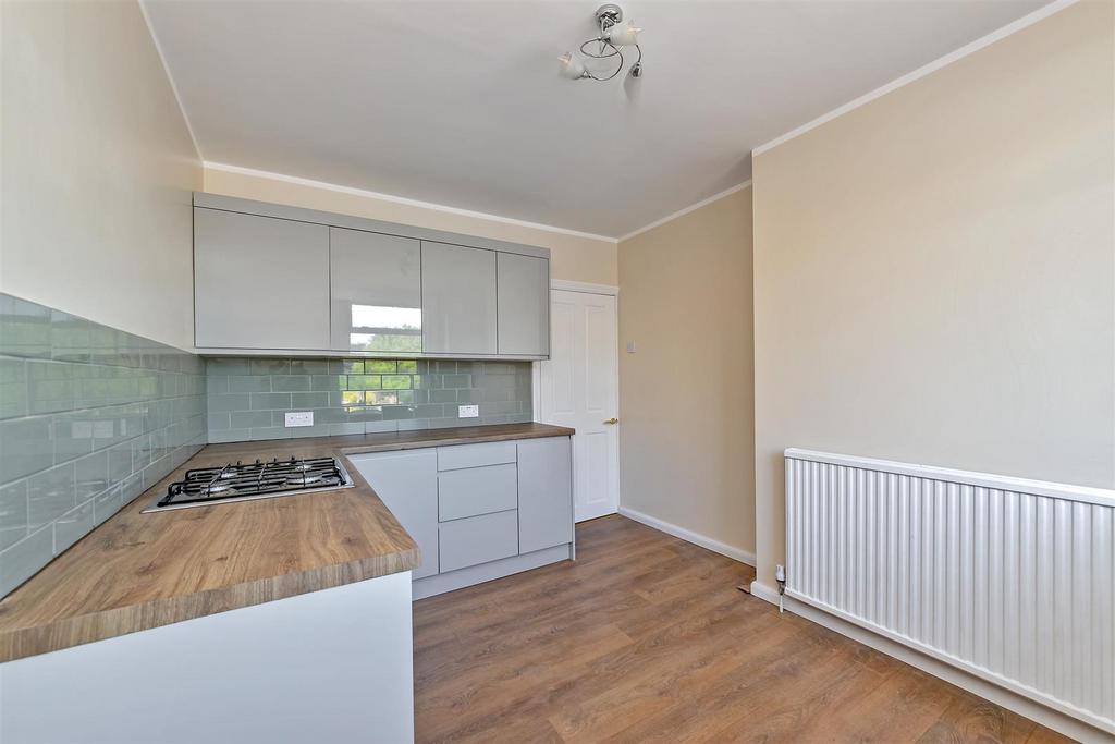 129a Hatfield Road-6.jpg