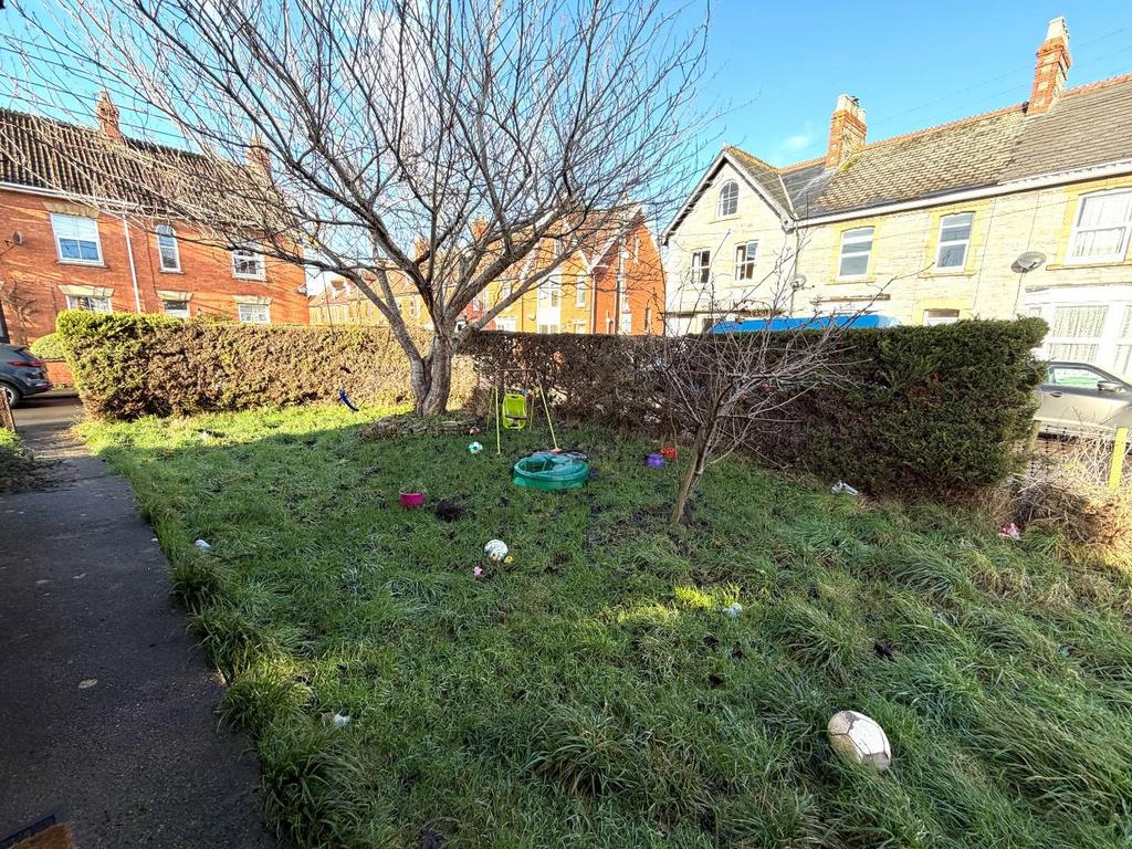 Front Garden.JPG