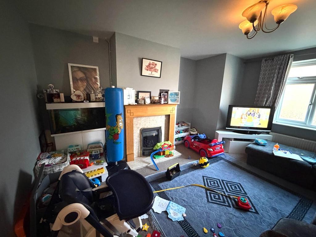 Living Room.JPG
