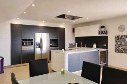 undefined, Quayside, College Street, Ipswich IP4