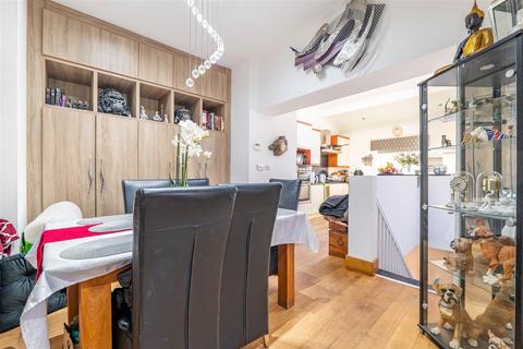 2 bedroom end of terrace house for sale, Dark Lane, Whittle-Le-Woods, Chorley