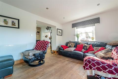 2 bedroom end of terrace house for sale, Dark Lane, Whittle-Le-Woods, Chorley