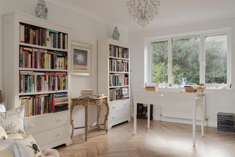 undefined, Yorke Gardens, Reigate
