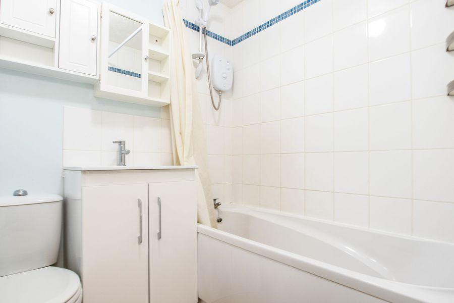 8.bathroomnew.jpg