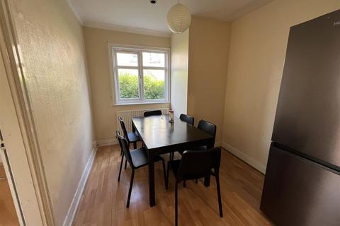undefined, Drummond Avenue, Headingley, Leeds, LS16 5JZ