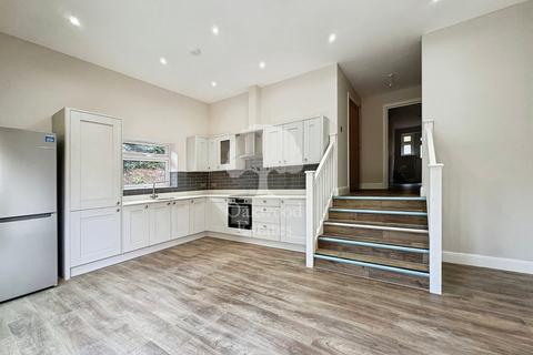 undefined, St Lukes Road, Maidenhead SL6