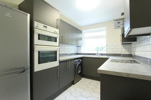 undefined, 2 Bedroom Ground Floor Flat – Wellington Road, Bush Hill Park EN1