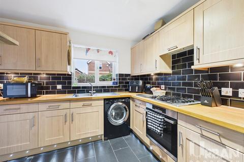 undefined, Heatherwood Court, Bransholme, Hull