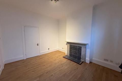 1 bedroom flat to rent, Sussex Way, London