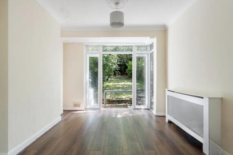 3 bedroom terraced house for sale, Clayhill Crescent, London