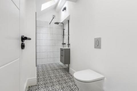 3 bedroom terraced house for sale, Birkbeck Road, London