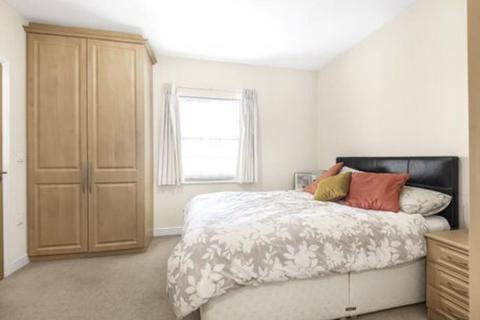 2 bedroom flat for sale, Blackwell Close, London