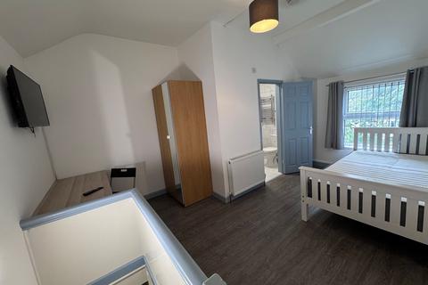 4 bedroom terraced house to rent, Bedford Street, Coventry, CV1