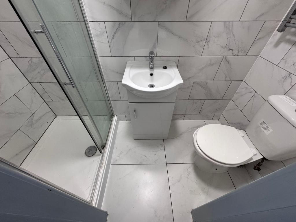 Bed 4 En-Suite