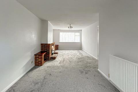 3 bedroom end of terrace house for sale, Maple Walk, Rustington, Littlehampton, West Sussex