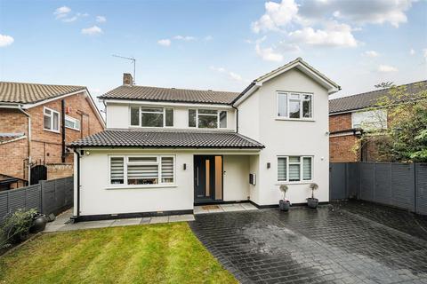 Paynesfield Road, Bushey WD23