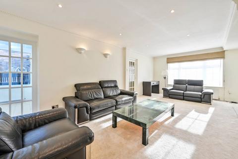 4 bedroom detached house to rent, Worcester Park, Worcester Park, KT4