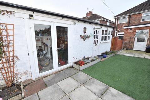 3 bedroom semi-detached house for sale, Harewood Road, Irlam, M44