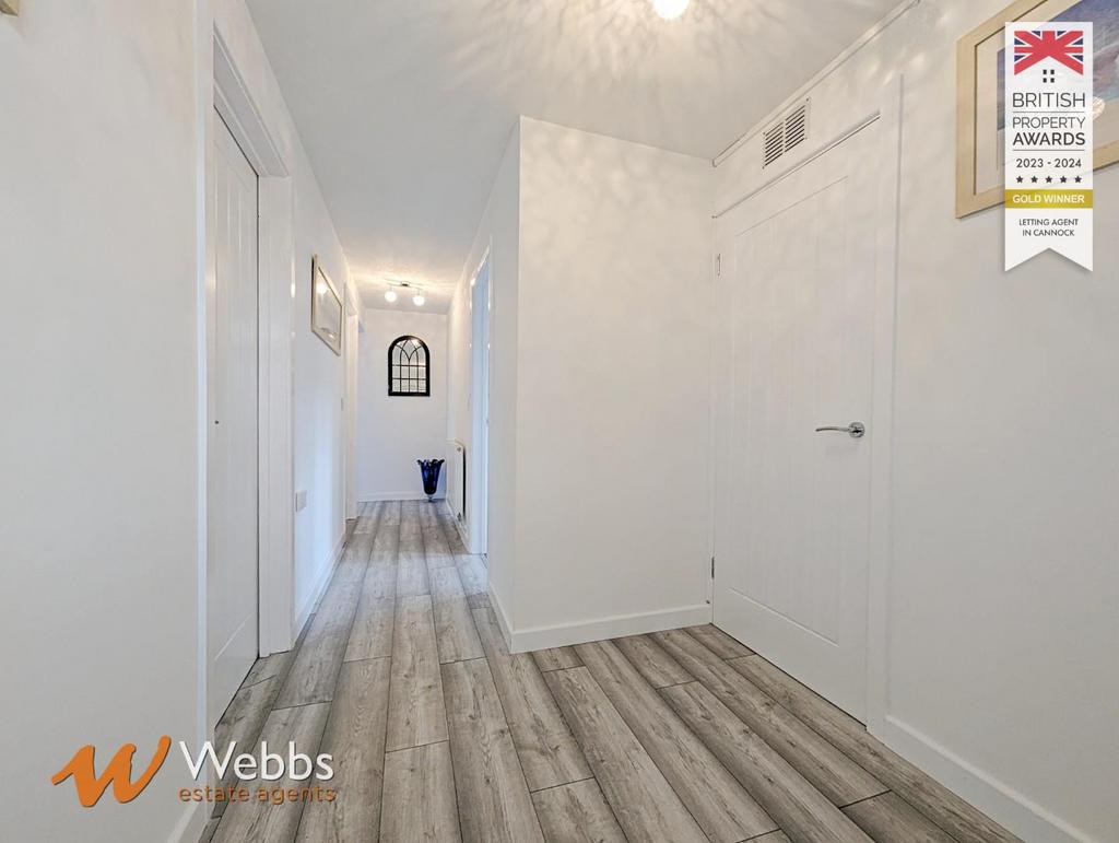 Hallway.jpg