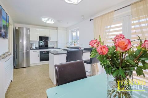 undefined, Sandpiper Close, East Tilbury RM18