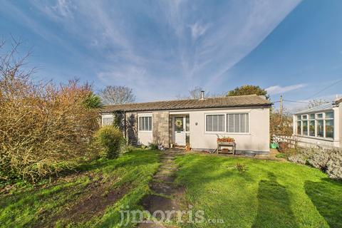 2 bedroom detached bungalow for sale, Dinas Cross, Newport, SA42
