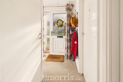 2 bedroom detached bungalow for sale, Dinas Cross, Newport, SA42