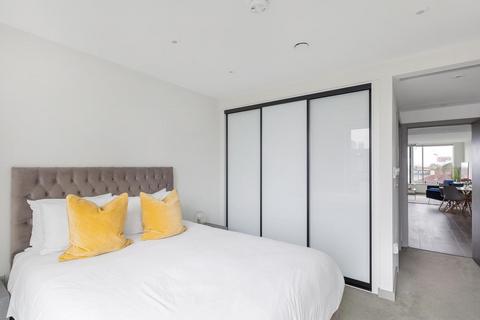 2 bedroom flat to rent, Taper Building, Long Lane, SE1