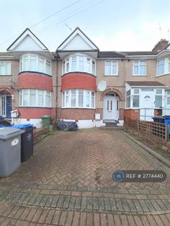4 bedroom terraced house to rent, Dimsdale Drive, London, NW9