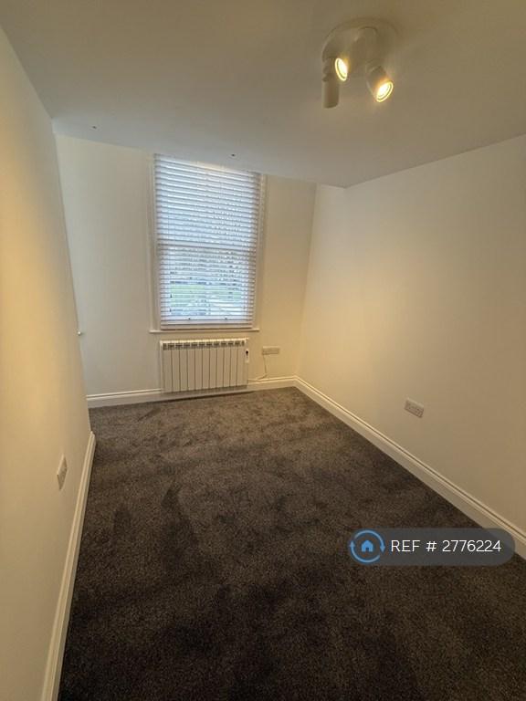 Bedroom2