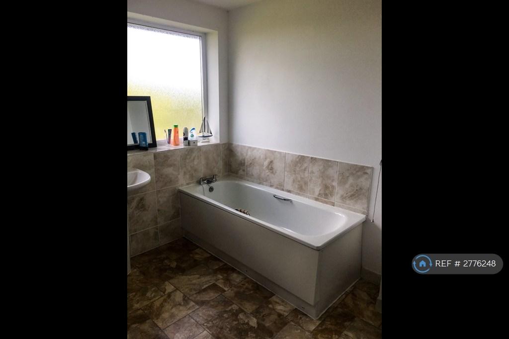 First Floor Bathroom